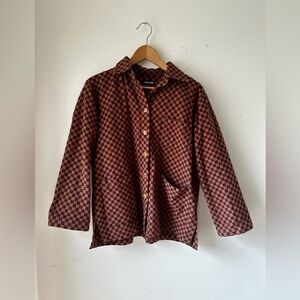 Bark checks Melvin shirt